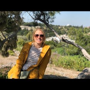 Meet your Posher, Katie